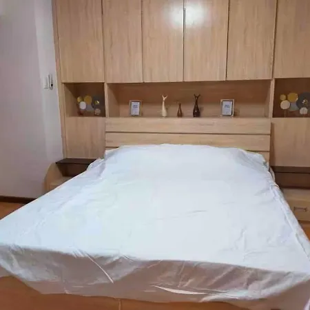 R&R Entire Rental Unit